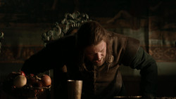 extant_GameOfThrones_1x04-CripplesBastardsAndBrokenThings_1990