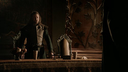 extant_GameOfThrones_1x04-CripplesBastardsAndBrokenThings_2027