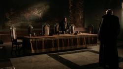extant_GameOfThrones_1x04-CripplesBastardsAndBrokenThings_2033