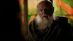 extant_GameOfThrones_1x04-CripplesBastardsAndBrokenThings_2086