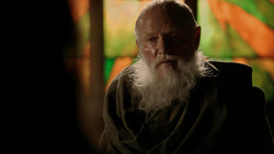 extant_GameOfThrones_1x04-CripplesBastardsAndBrokenThings_2087