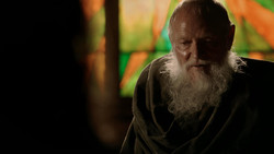 extant_GameOfThrones_1x04-CripplesBastardsAndBrokenThings_2121