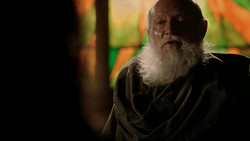extant_GameOfThrones_1x04-CripplesBastardsAndBrokenThings_2122