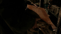 extant_GameOfThrones_1x04-CripplesBastardsAndBrokenThings_2134