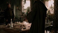 extant_GameOfThrones_1x04-CripplesBastardsAndBrokenThings_2144