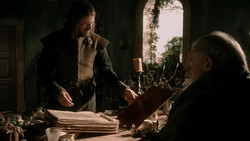 extant_GameOfThrones_1x04-CripplesBastardsAndBrokenThings_2175