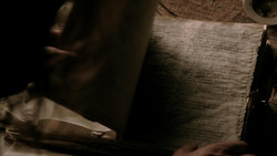 extant_GameOfThrones_1x04-CripplesBastardsAndBrokenThings_2182