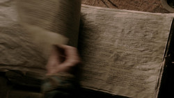 extant_GameOfThrones_1x04-CripplesBastardsAndBrokenThings_2188