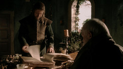 extant_GameOfThrones_1x04-CripplesBastardsAndBrokenThings_2191