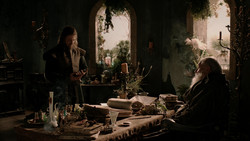extant_GameOfThrones_1x04-CripplesBastardsAndBrokenThings_2297