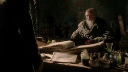 extant_GameOfThrones_1x04-CripplesBastardsAndBrokenThings_2322