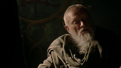 extant_GameOfThrones_1x04-CripplesBastardsAndBrokenThings_2361