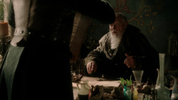 extant_GameOfThrones_1x04-CripplesBastardsAndBrokenThings_2380