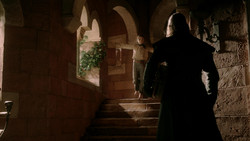 extant_GameOfThrones_1x04-CripplesBastardsAndBrokenThings_2427