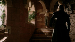 extant_GameOfThrones_1x04-CripplesBastardsAndBrokenThings_2430
