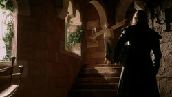 extant_GameOfThrones_1x04-CripplesBastardsAndBrokenThings_2431