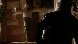 extant_GameOfThrones_1x04-CripplesBastardsAndBrokenThings_2449