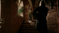 extant_GameOfThrones_1x04-CripplesBastardsAndBrokenThings_2493