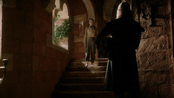 extant_GameOfThrones_1x04-CripplesBastardsAndBrokenThings_2496