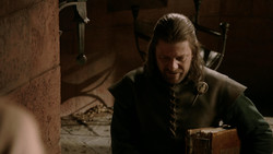 extant_GameOfThrones_1x04-CripplesBastardsAndBrokenThings_2506