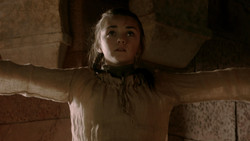 extant_GameOfThrones_1x04-CripplesBastardsAndBrokenThings_2587