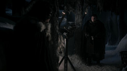 extant_GameOfThrones_1x04-CripplesBastardsAndBrokenThings_2622
