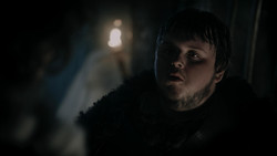 extant_GameOfThrones_1x04-CripplesBastardsAndBrokenThings_2729