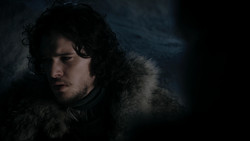 extant_GameOfThrones_1x04-CripplesBastardsAndBrokenThings_2791