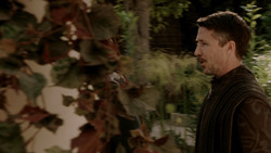 extant_GameOfThrones_1x04-CripplesBastardsAndBrokenThings_2852