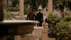 extant_GameOfThrones_1x04-CripplesBastardsAndBrokenThings_2898