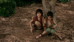 extant_GameOfThrones_1x04-CripplesBastardsAndBrokenThings_2908