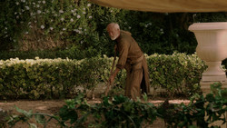 extant_GameOfThrones_1x04-CripplesBastardsAndBrokenThings_2925