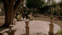extant_GameOfThrones_1x04-CripplesBastardsAndBrokenThings_2953