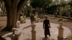extant_GameOfThrones_1x04-CripplesBastardsAndBrokenThings_3032