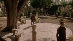extant_GameOfThrones_1x04-CripplesBastardsAndBrokenThings_3035