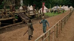 extant_GameOfThrones_1x04-CripplesBastardsAndBrokenThings_3055