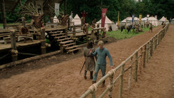 extant_GameOfThrones_1x04-CripplesBastardsAndBrokenThings_3057