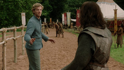 extant_GameOfThrones_1x04-CripplesBastardsAndBrokenThings_3061