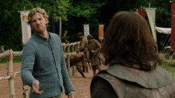 extant_GameOfThrones_1x04-CripplesBastardsAndBrokenThings_3077