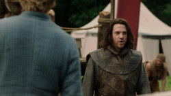 extant_GameOfThrones_1x04-CripplesBastardsAndBrokenThings_3079