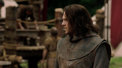 extant_GameOfThrones_1x04-CripplesBastardsAndBrokenThings_3094