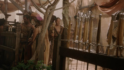 extant_GameOfThrones_1x04-CripplesBastardsAndBrokenThings_3104