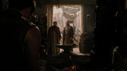 extant_GameOfThrones_1x04-CripplesBastardsAndBrokenThings_3147