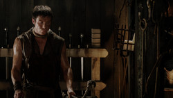 extant_GameOfThrones_1x04-CripplesBastardsAndBrokenThings_3168