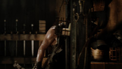 extant_GameOfThrones_1x04-CripplesBastardsAndBrokenThings_3172