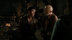 extant_GameOfThrones_1x04-CripplesBastardsAndBrokenThings_3186