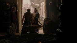 extant_GameOfThrones_1x04-CripplesBastardsAndBrokenThings_3207