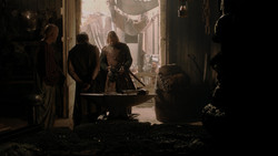 extant_GameOfThrones_1x04-CripplesBastardsAndBrokenThings_3209