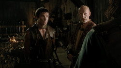 extant_GameOfThrones_1x04-CripplesBastardsAndBrokenThings_3239