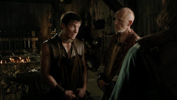 extant_GameOfThrones_1x04-CripplesBastardsAndBrokenThings_3263